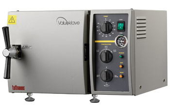 Tuttnauer 1730 Sterilizer